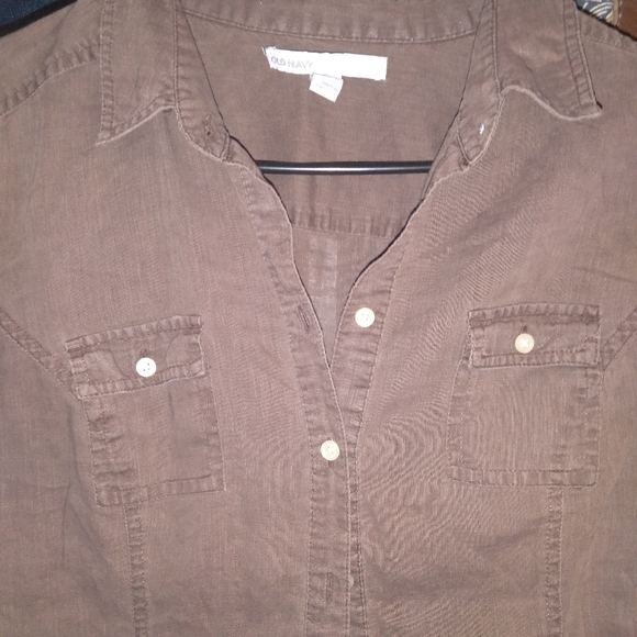 Old Navy large button up top - Picture 5 of 5